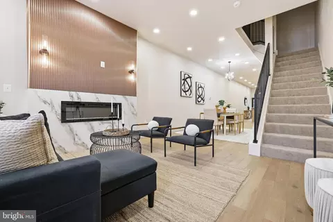 713 E 20th St, Baltimore, MD 21218