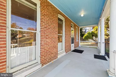 Exterior - 4111 Hamilton Ave, Baltimore, MD 21206 photo 4 of 23