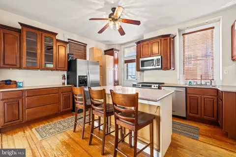Kitchen - 4111 Hamilton Ave, Baltimore, MD 21206 photo 1 of 4