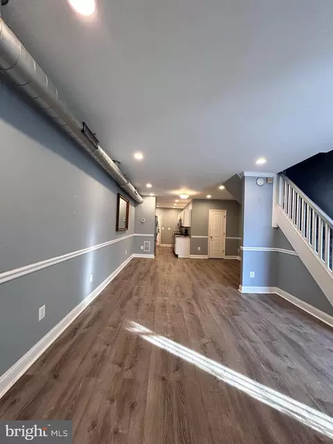 3541 3rd St, Baltimore, MD 21225 photo 2