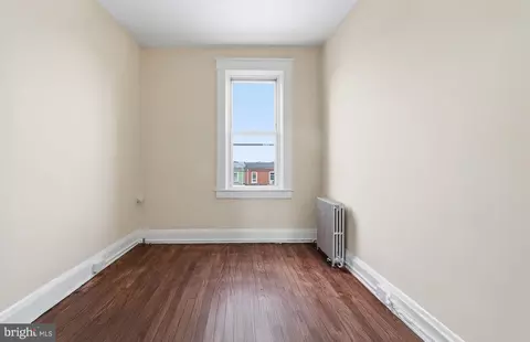 Bedroom - 3324 Cliftmont Ave, Baltimore, MD 21213 photo 2 of 8