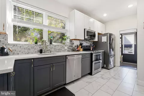 3901 Biddison Ln, Baltimore, MD 21206 photo 7