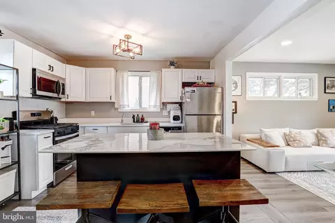 Kitchen - 1407 Redfern Ave, Baltimore, MD 21211 photo 3 of 3