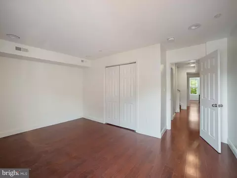 Bedroom - 1705 E Chase St, Baltimore, MD 21213 photo 8 of 8