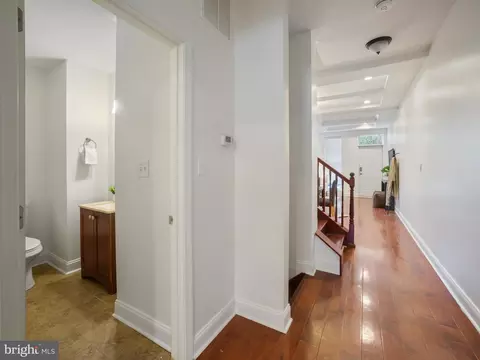 Entry Way - 1705 E Chase St, Baltimore, MD 21213 photo 7 of 7