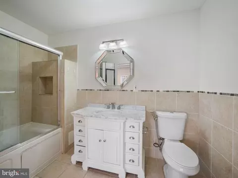 Bath - 1705 E Chase St, Baltimore, MD 21213 photo 4 of 4