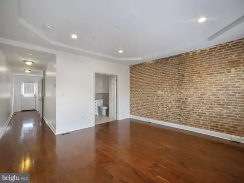 Living - 1705 E Chase St, Baltimore, MD 21213 photo 3 of 5