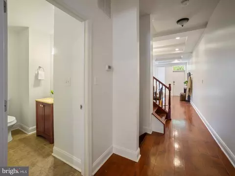 Entry Way - 1705 E Chase St, Baltimore, MD 21213 photo 5 of 7