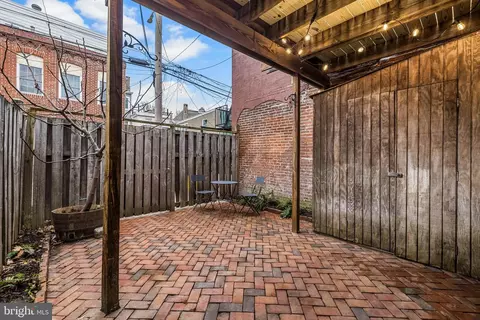 Exterior - 1117 William St, Baltimore, MD 21230 photo 3 of 8