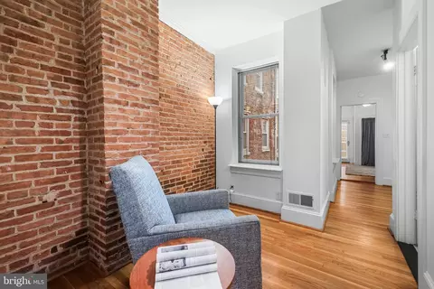Entry Way - 1117 William St, Baltimore, MD 21230 photo 5 of 8