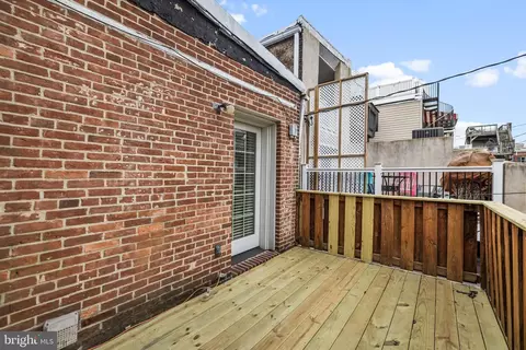 Exterior - 1117 William St, Baltimore, MD 21230 photo 5 of 8