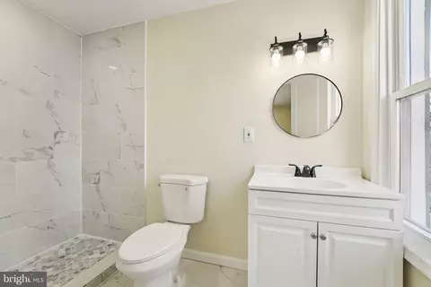 Bath - 3603 Springdale Ave, Baltimore, MD 21216 photo 1 of 1