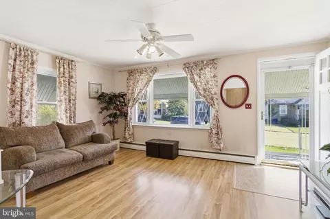 5402 Creston Ave, Baltimore, MD 21214