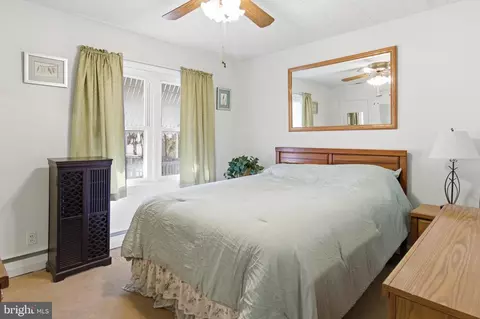 Bedroom - 5402 Creston Ave, Baltimore, MD 21214 photo 1 of 3