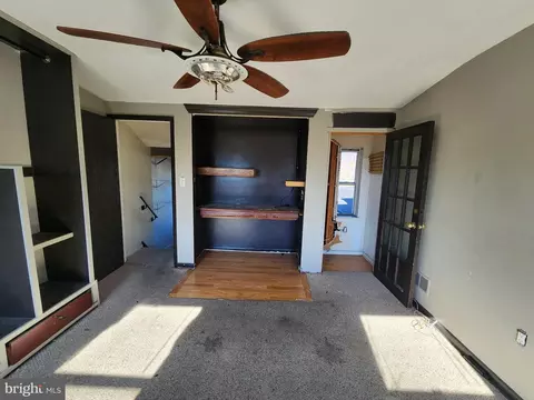 Living - 1514 E Madison St, Baltimore, MD 21205 photo 1 of 2