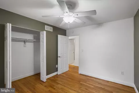 Bedroom - 1920 Maudlin Ave, Baltimore, MD 21230 photo 4 of 8
