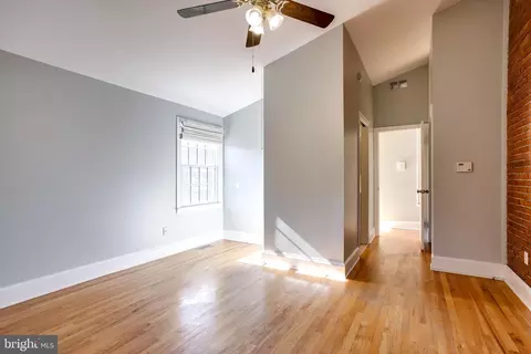 Bedroom - 815 S Sharp St, Baltimore, MD 21230 photo 1 of 4