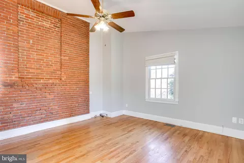 Other - 815 S Sharp St, Baltimore, MD 21230 photo 4 of 9