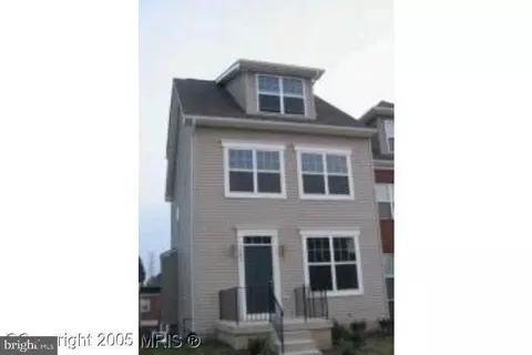 5502 Sinclair Greens Dr, Baltimore, MD 21206
