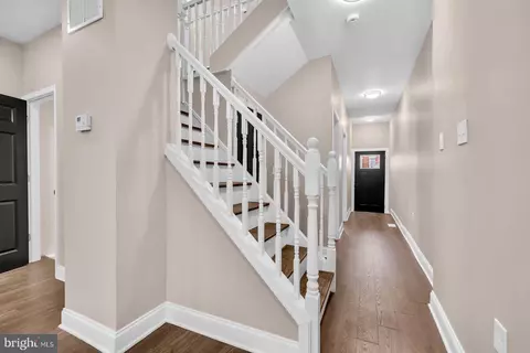 Entry Way - 2045 E 31st St, Baltimore, MD 21218 photo 3 of 15