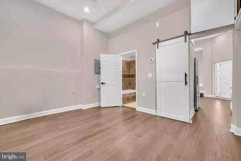 Entry Way - 2045 E 31st St, Baltimore, MD 21218 photo 15 of 15