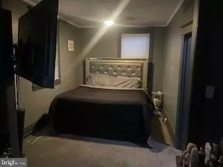 Bedroom - 4220 Hamilton Ave, Baltimore, MD 21206 photo 1 of 2