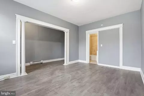 Living - 5 S Wickham Rd, Baltimore, MD 21229 photo 2 of 3