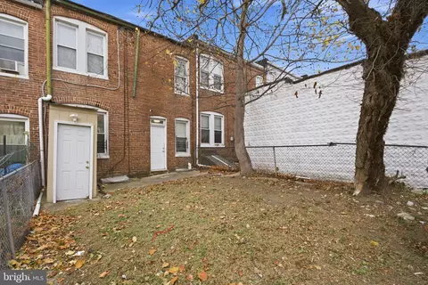 Exterior - 5 S Wickham Rd, Baltimore, MD 21229 photo 1 of 1