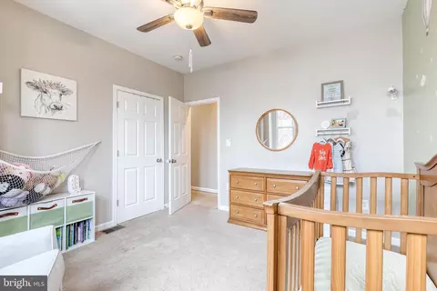 Bedroom - 542 S Lehigh St, Baltimore, MD 21224 photo 5 of 7