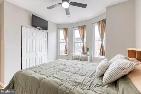 Bedroom - 542 S Lehigh St, Baltimore, MD 21224 photo 3 of 7