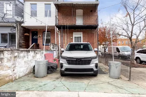 Exterior - 542 S Lehigh St, Baltimore, MD 21224 photo 3 of 4