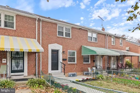 3386 Dulany St, Baltimore, MD 21229