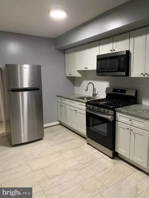 2708 Mathews St, Baltimore, MD 21218
