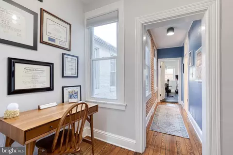 Entry Way - 1509 S Charles St, Baltimore, MD 21230 photo 6 of 6