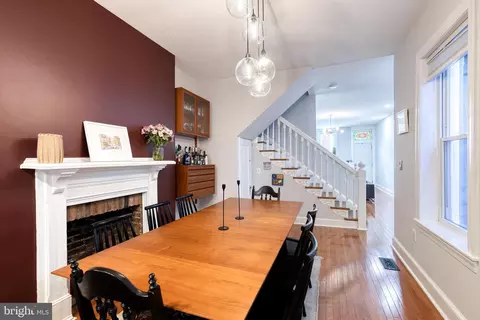Dining - 1509 S Charles St, Baltimore, MD 21230 photo 3 of 3