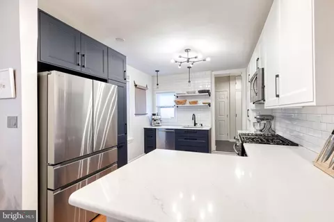 Kitchen - 1509 S Charles St, Baltimore, MD 21230 photo 2 of 6