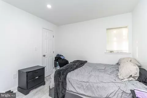 Bedroom - 1315 Harlem Ave, Baltimore, MD 21217 photo 2 of 3