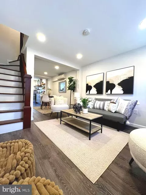 Other - 324 S Castle St, Baltimore, MD 21231 photo 2 of 4