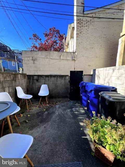 Exterior - 324 S Castle St, Baltimore, MD 21231 photo 1 of 1