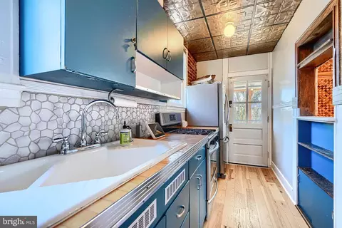 523 Rossiter Ave, Baltimore, MD 21212 photo 18