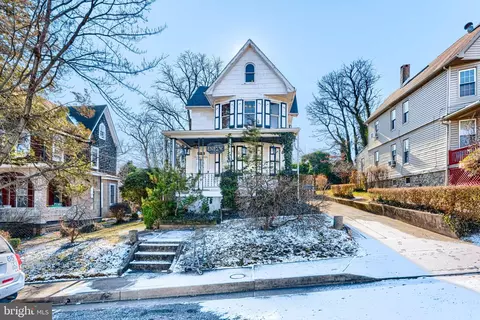 523 Rossiter Ave, Baltimore, MD 21212 photo 2