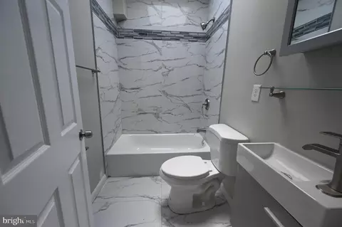 Bath - 3303 Westerwald Ave, Baltimore, MD 21218 photo 1 of 3