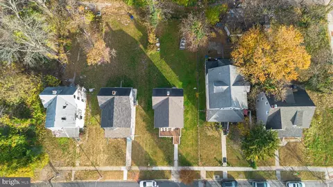 View/Area - 3306 Walbrook Ave, Baltimore, MD 21216 photo 1 of 2