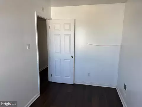 Bedroom - 3236 E Lombard St, Baltimore, MD 21224 photo 3 of 3