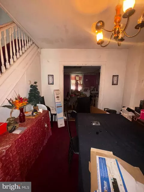 Entry Way - 744 Bartlett Ave, Baltimore, MD 21218 photo 3 of 7