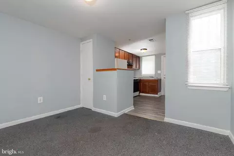 Living - 1137 N Mount St, Baltimore, MD 21217 photo 6 of 8