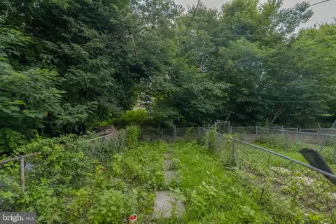 Exterior - 1137 N Mount St, Baltimore, MD 21217 photo 2 of 6