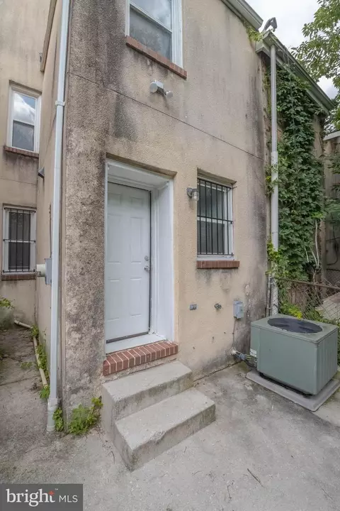 Exterior - 1137 N Mount St, Baltimore, MD 21217 photo 5 of 6