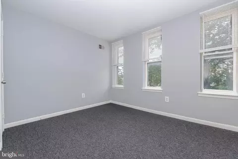 Bedroom - 1137 N Mount St, Baltimore, MD 21217 photo 1 of 4