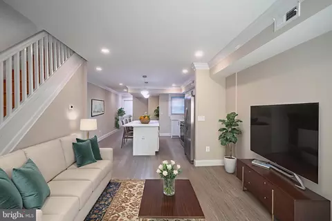 2846 Lake Ave, Baltimore, MD 21213 photo 6